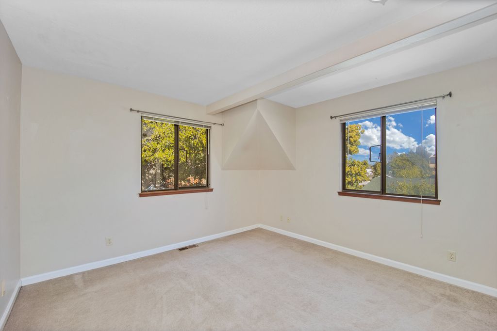 1525 Verdi Street 