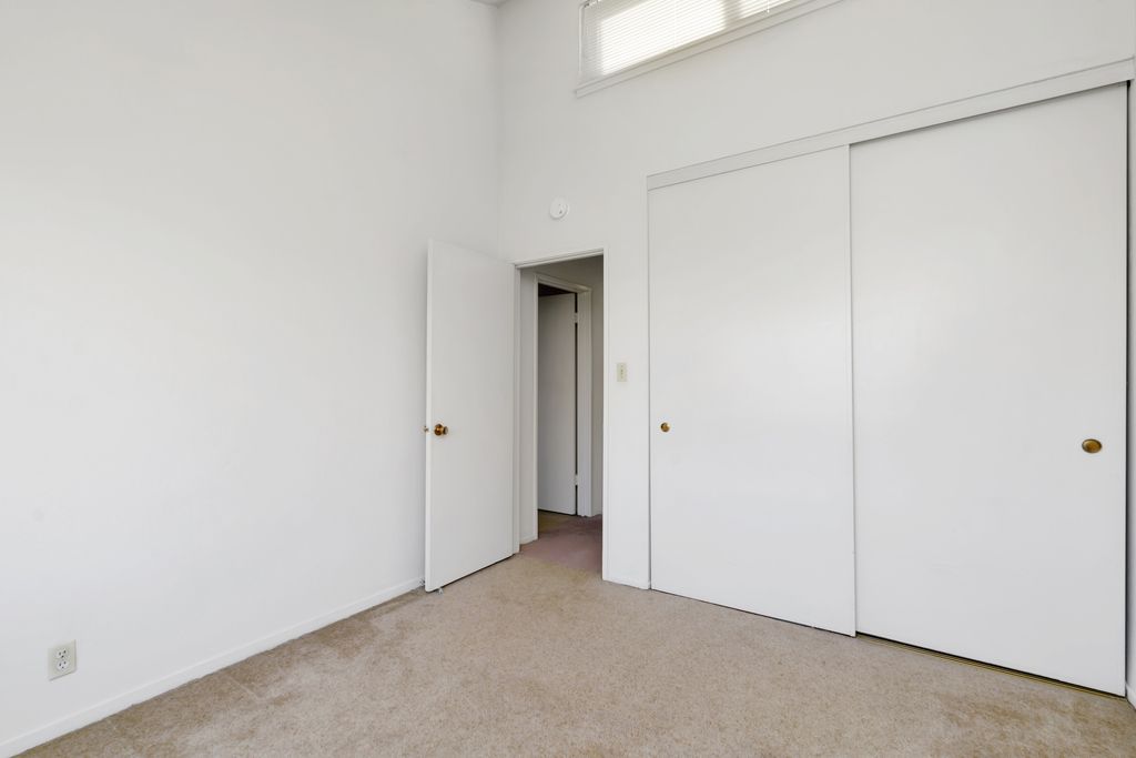 3343 Solomon Lane 