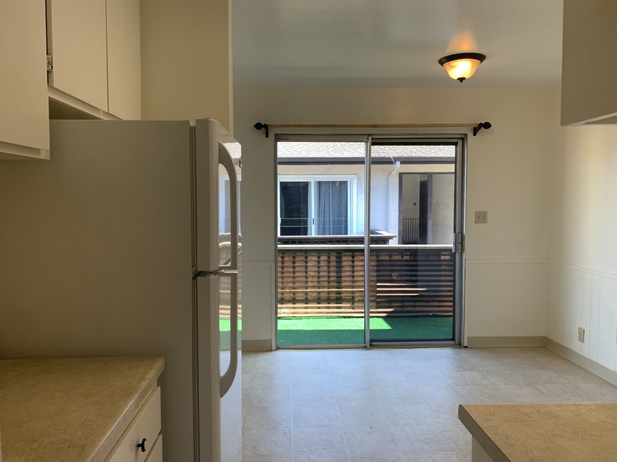 1226 Broadway #C