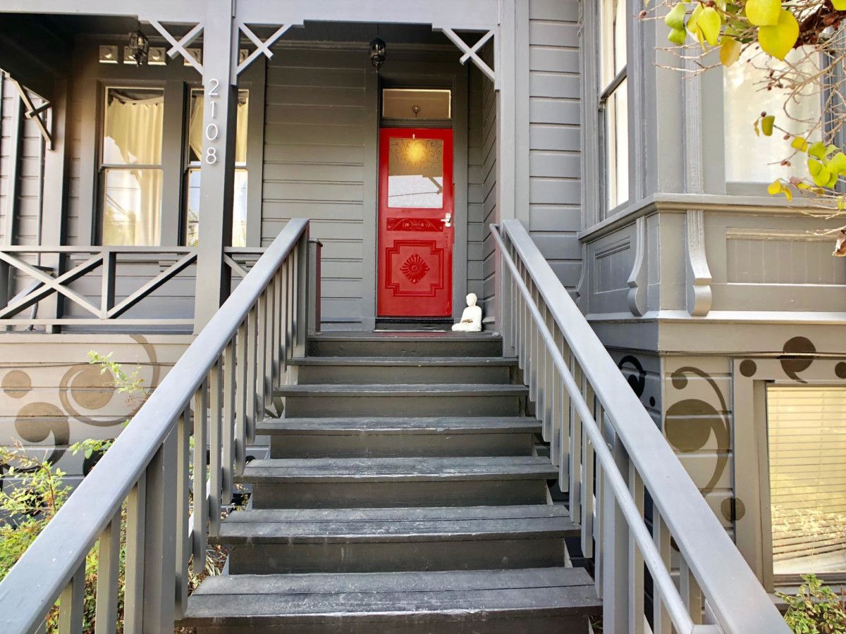 2108 San Antonio #4