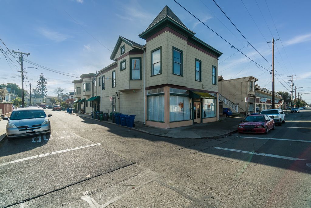1533 Minturn Street #B