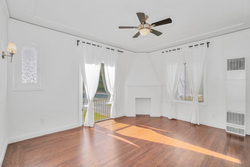 1415 Grand St #1