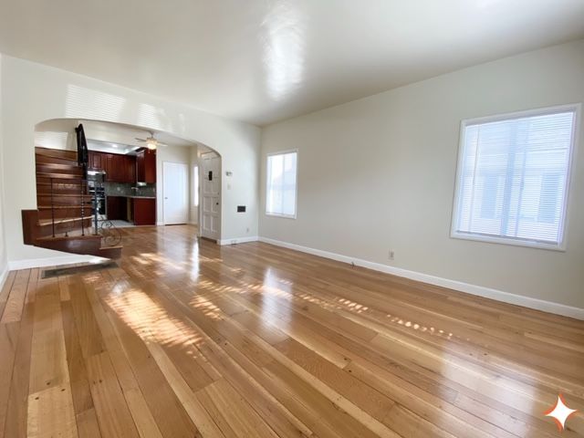 3103 Fernside Blvd