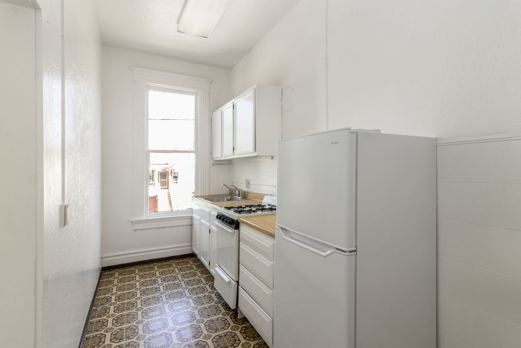 1315 9th Street #3