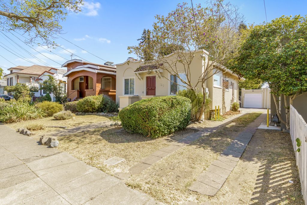 760 Lincoln Ave 