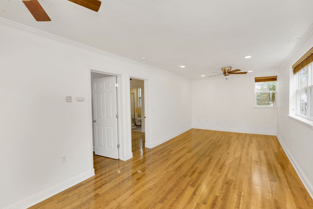 1723 St. Charles St  #B