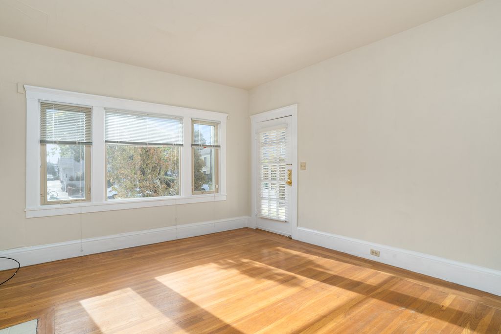 2151 Clinton Ave #D