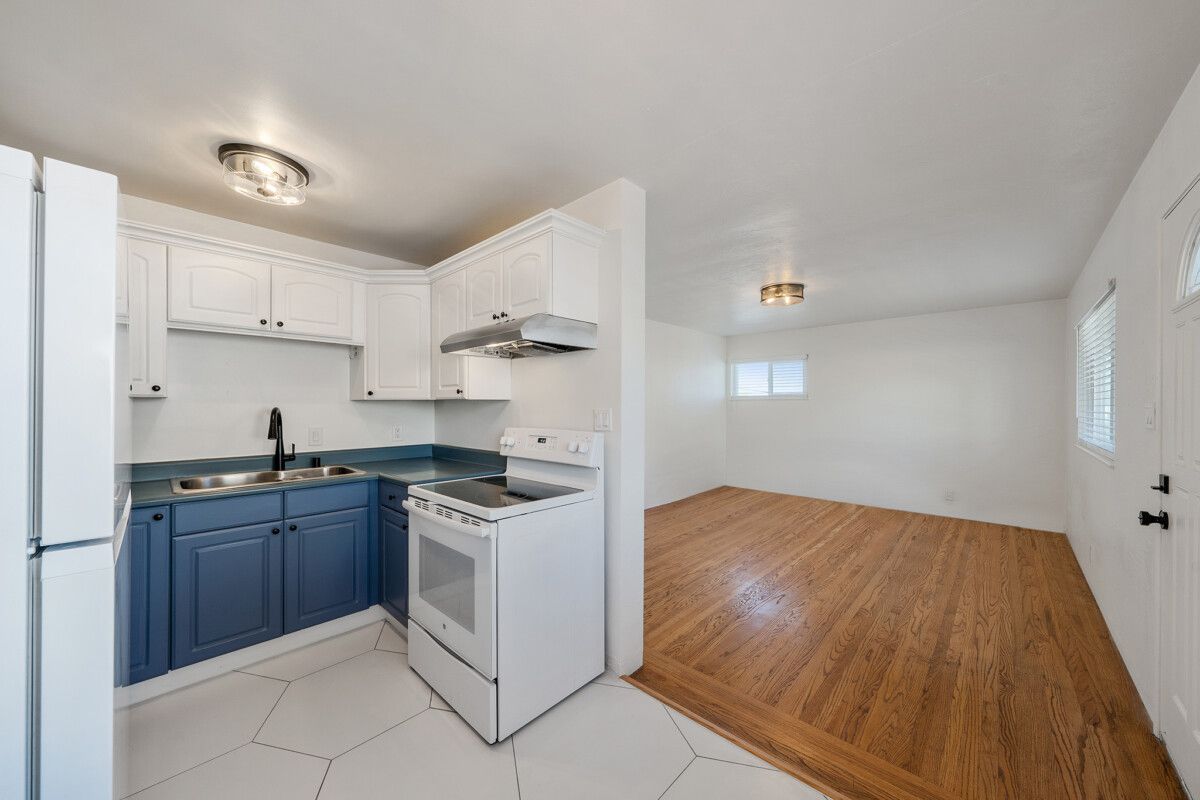 8 Whitmore Place #3 