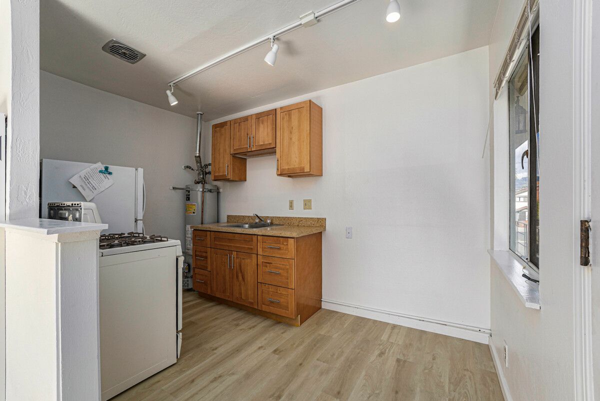 2256 Pacific Ave #M