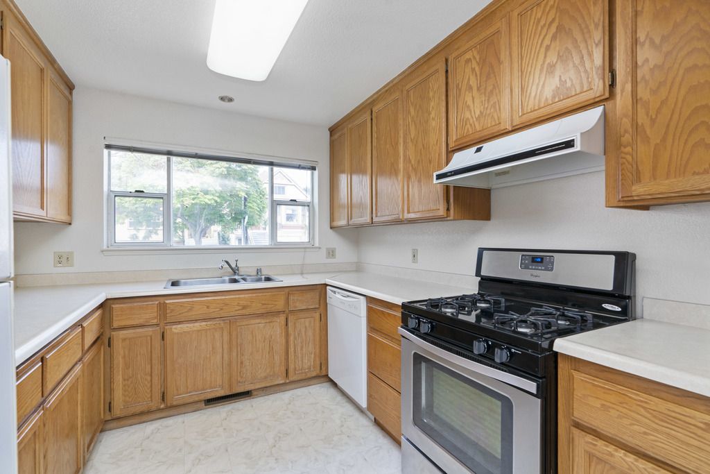 1412A 9th Street 