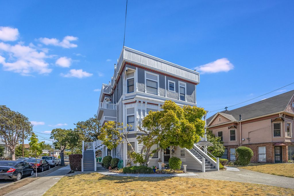 501 Santa Clara Ave #D