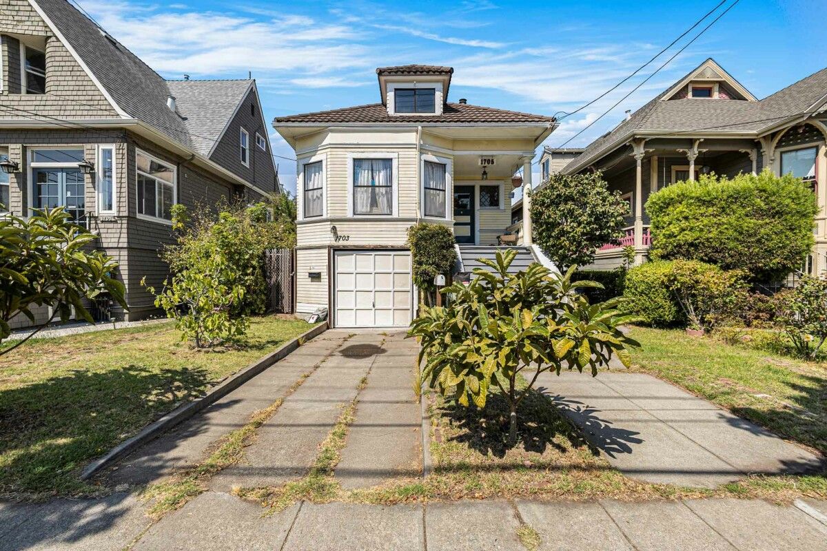 1703 Broadway 
