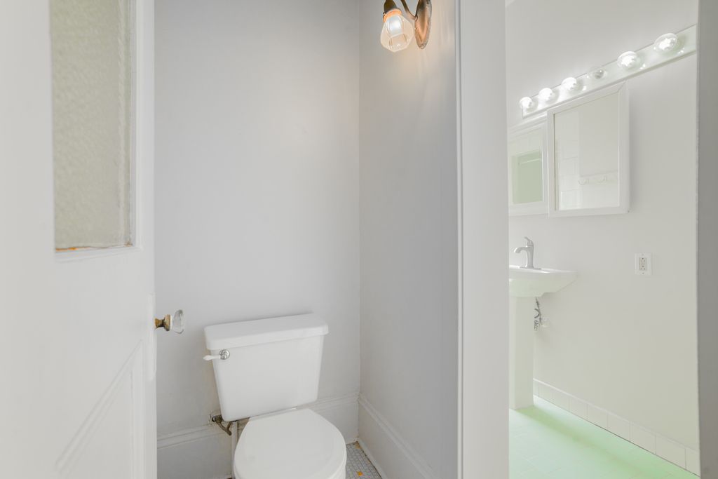 1501 Grand Street #C 