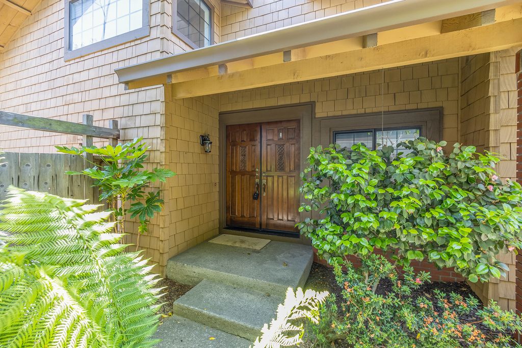 52 Sea Bridge Way 