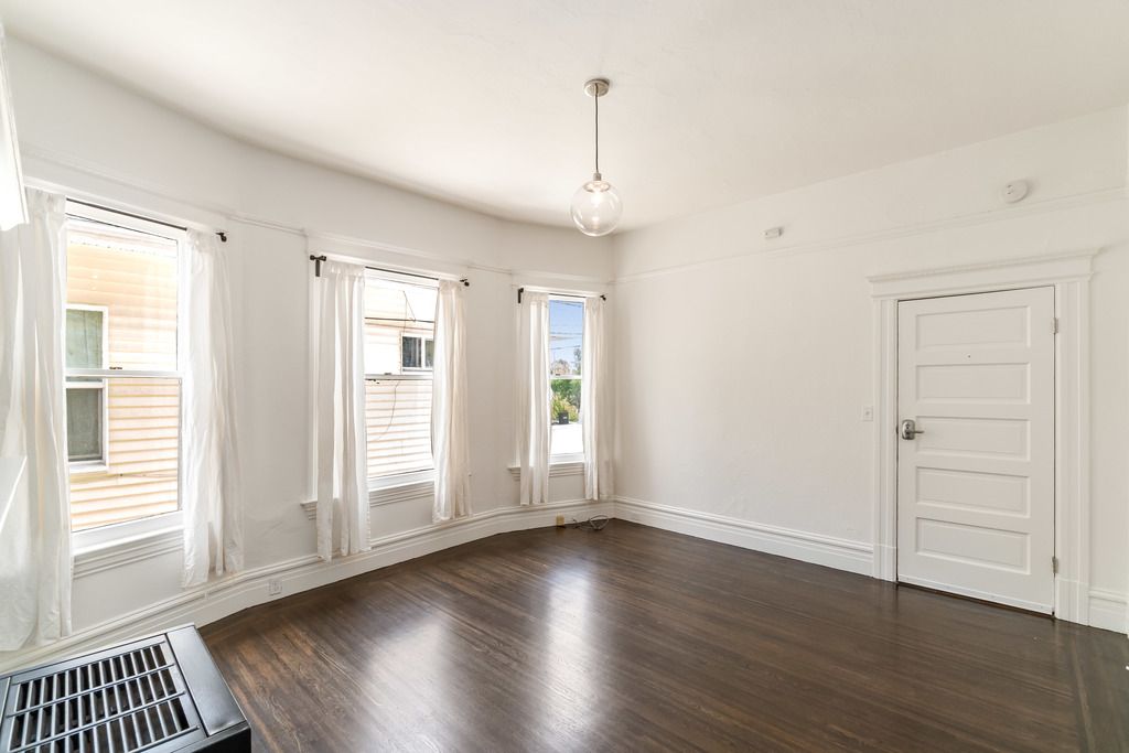 1525 Broadway #1