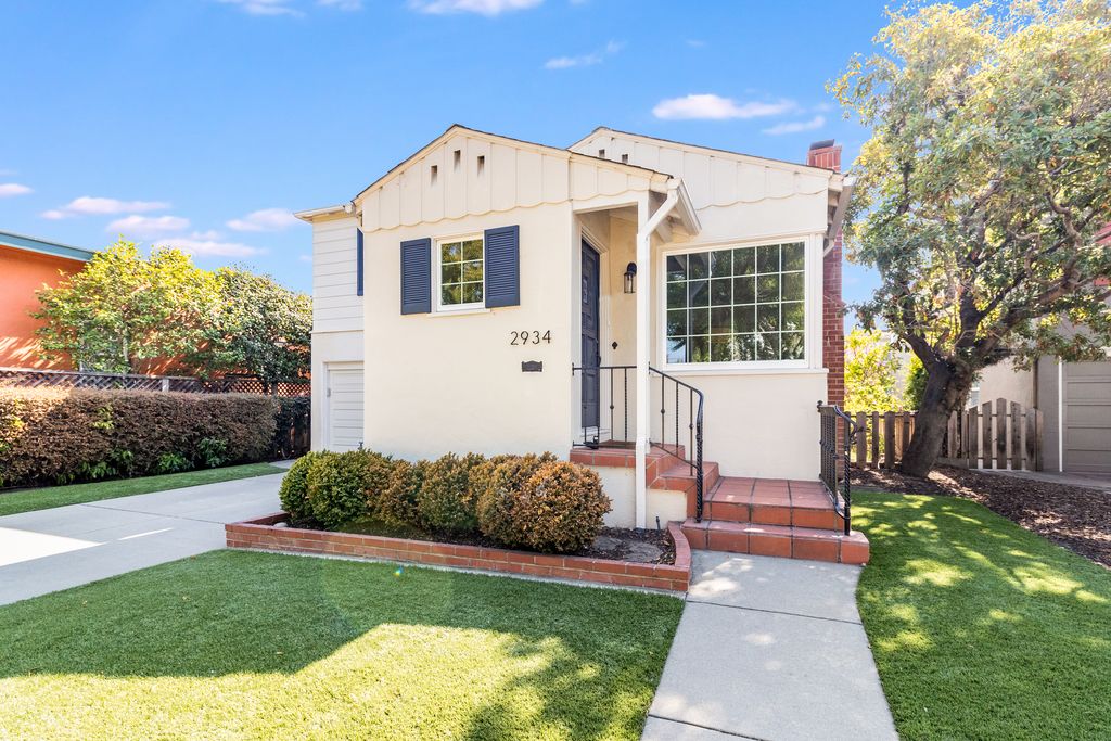 2934 Windsor