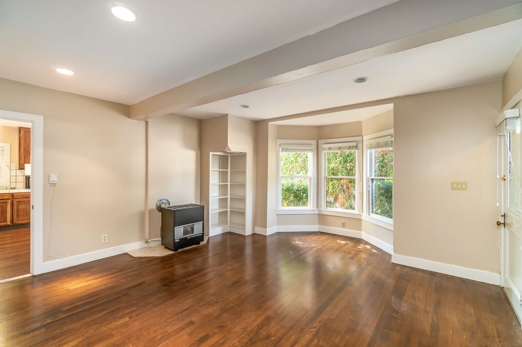 1620 Santa Clara Ave