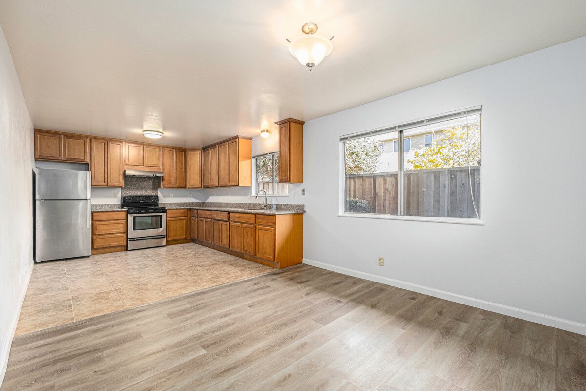 1529 Saint Charles St. #B