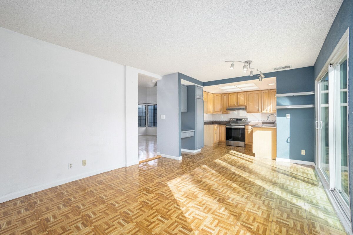 1194 Silva Lane 