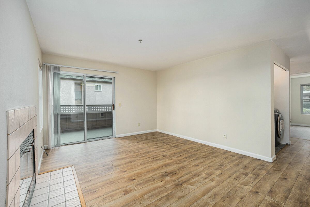 685 Dartmore Lane, #267