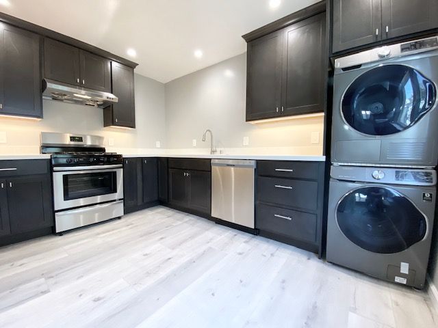 2168-A Alameda Ave 