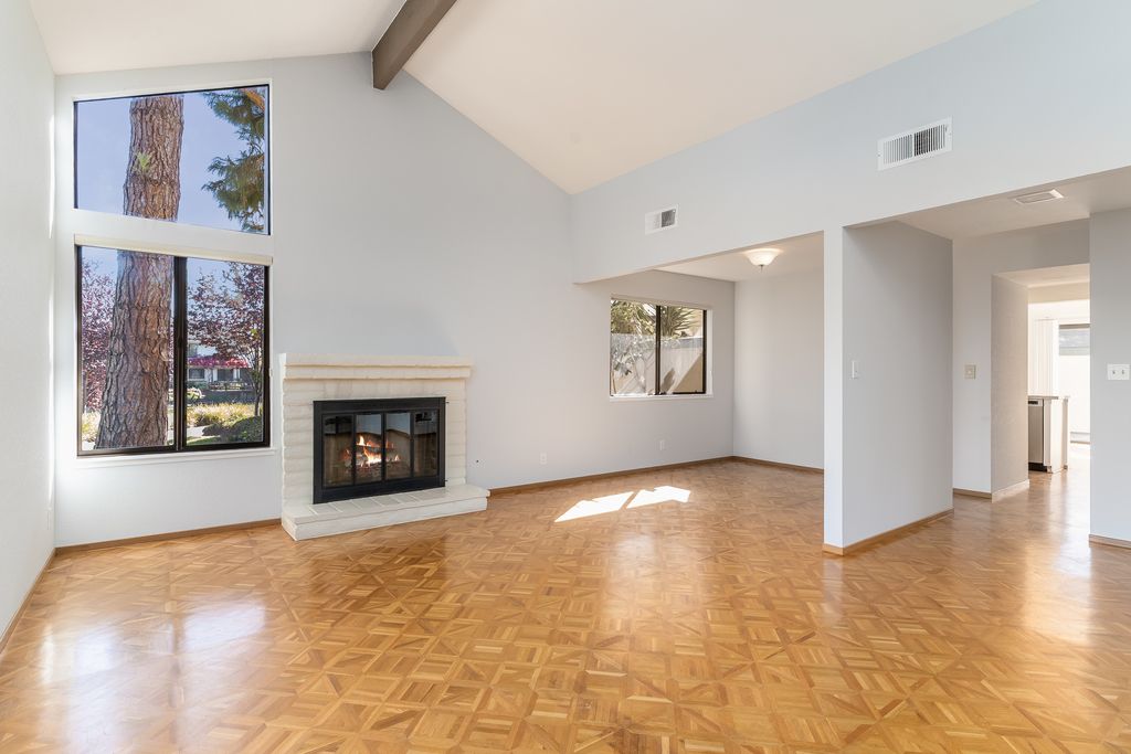 909 Ironwood Road