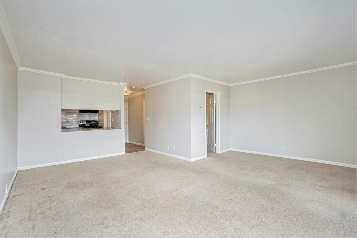 1321 Webster St #D306