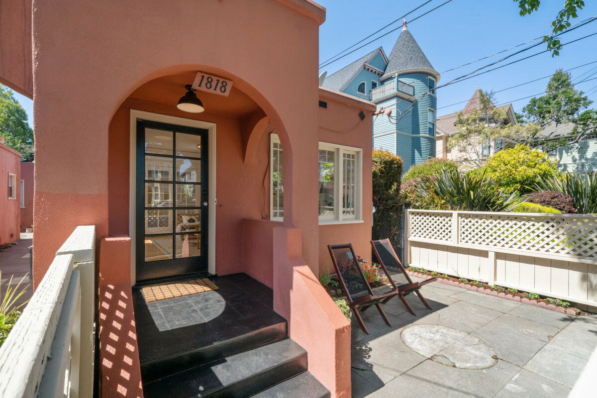 1818-1820 Encinal Avenue