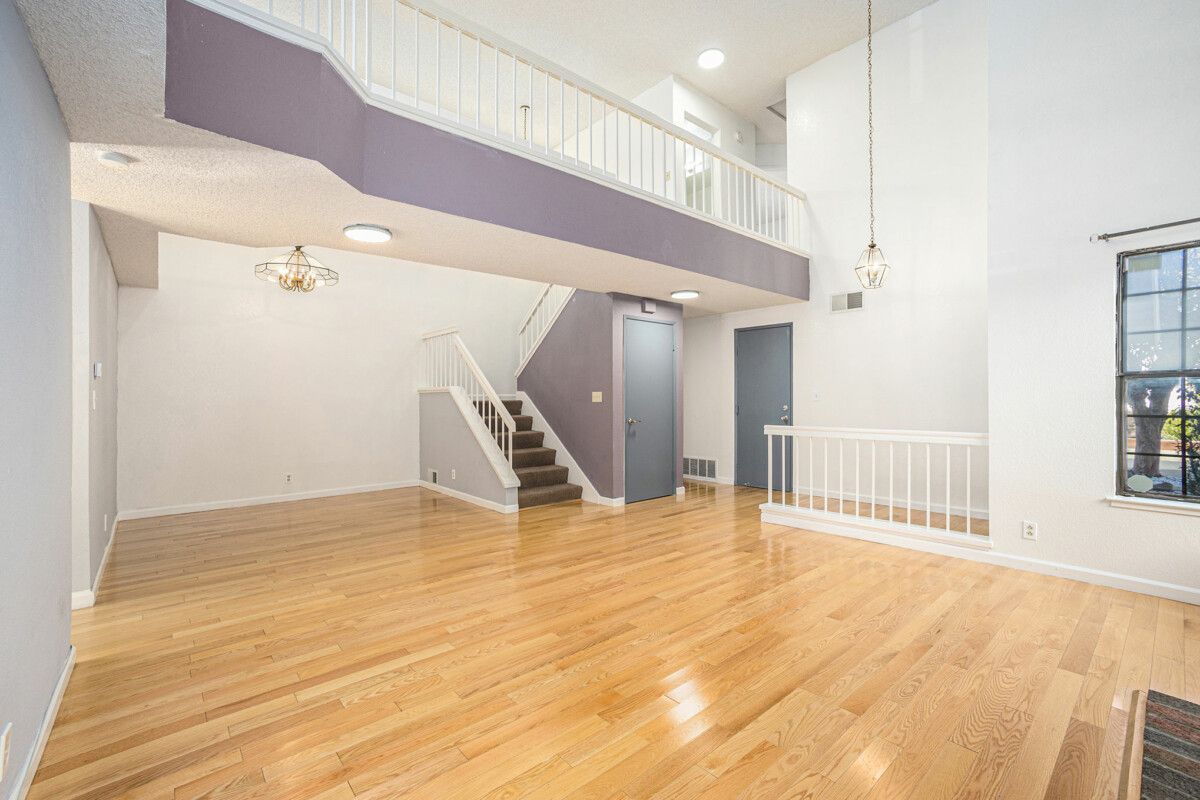 1194 Silva Lane 