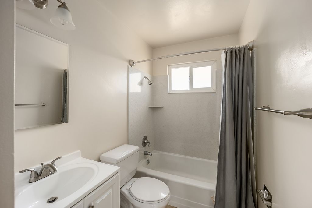265 Flint Ct #2