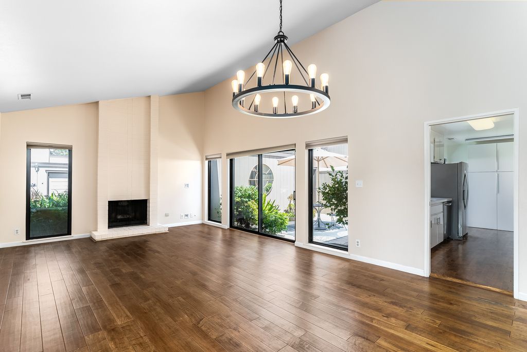 3418 Solomon Lane 