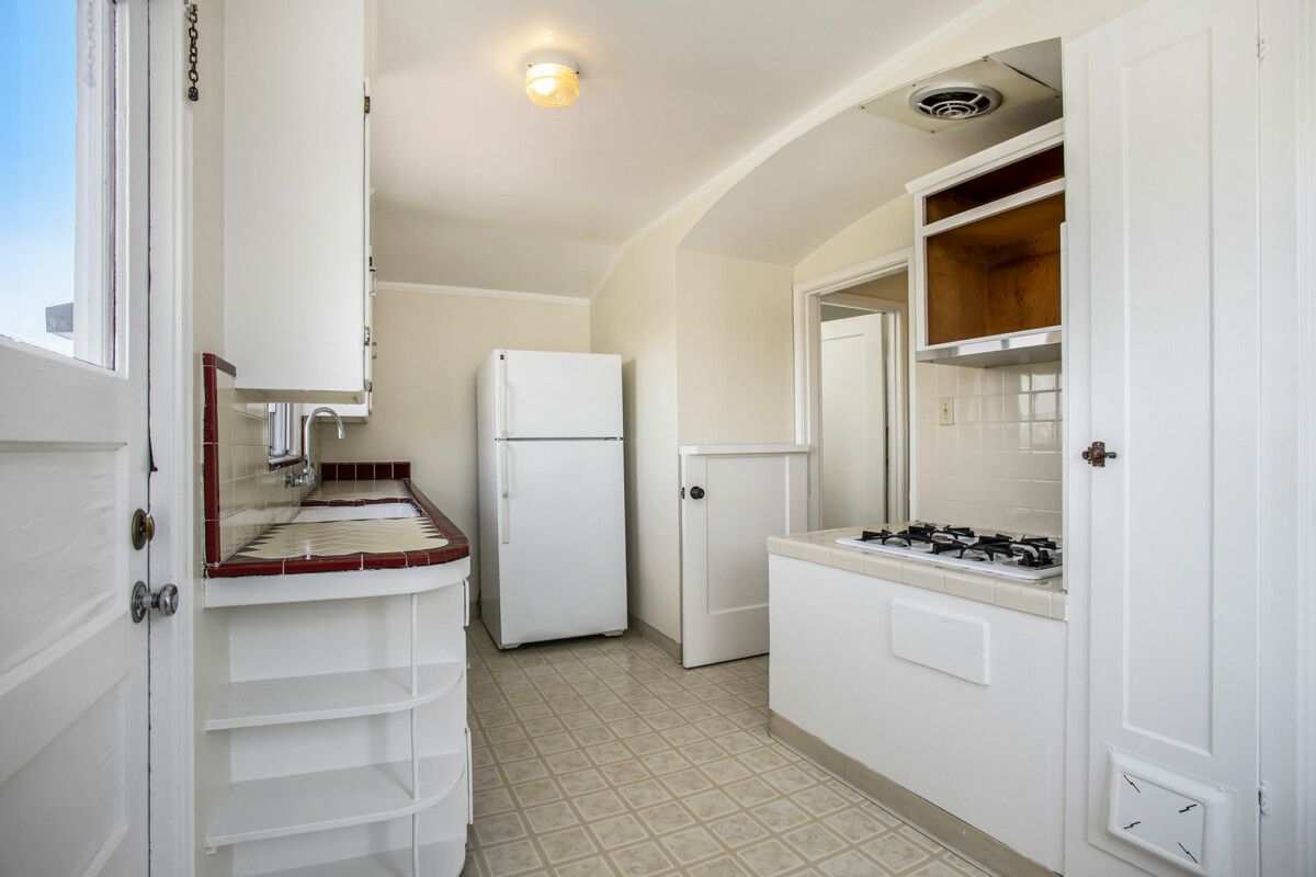221 Pacific Ave #5 