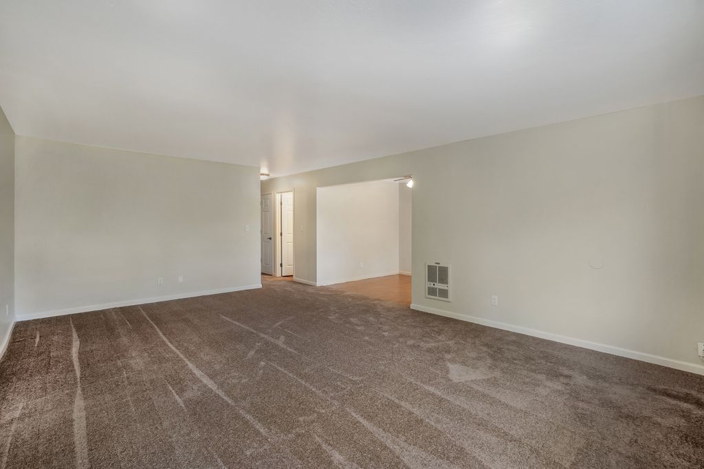 1211 Paru Street #D