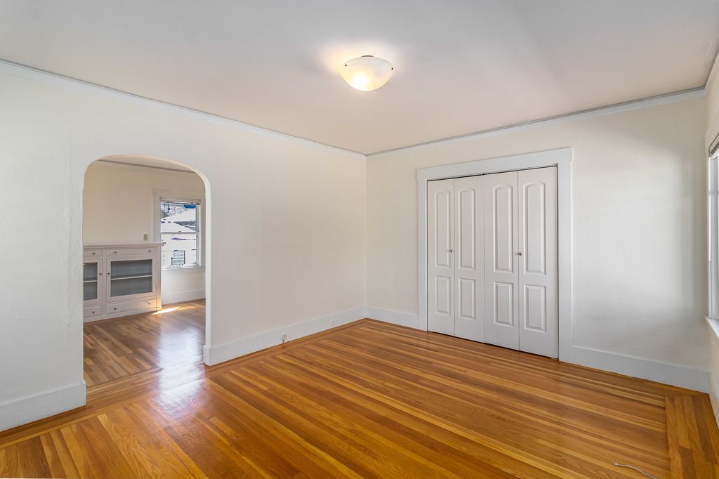 2156 Clinton Avenue #A