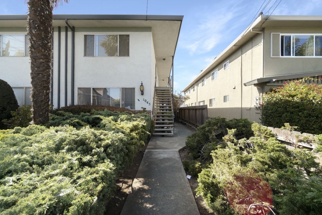 1045 Regent Street #B