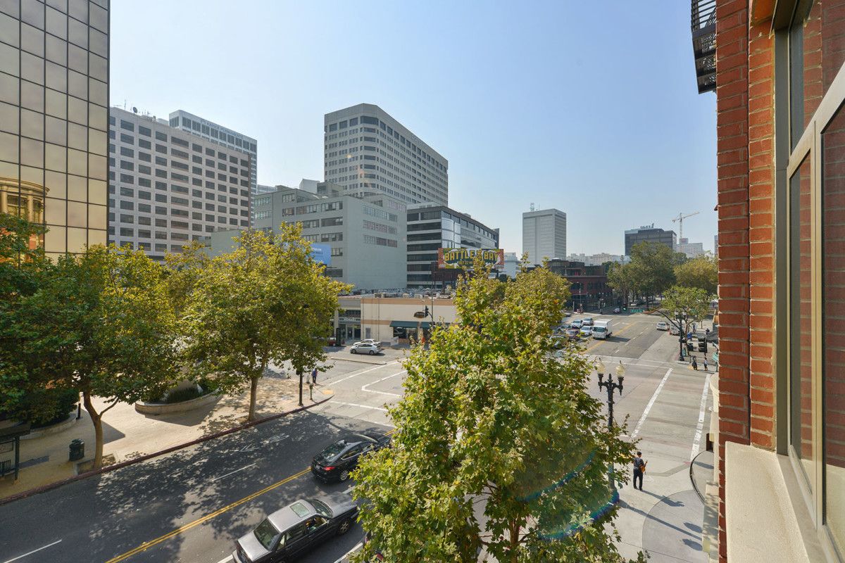 438 W Grand Avenue #419