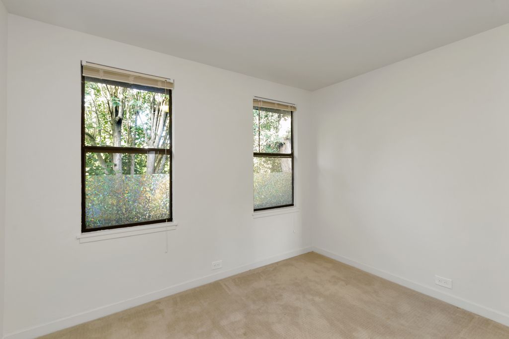 2510 Eagle Ave #B