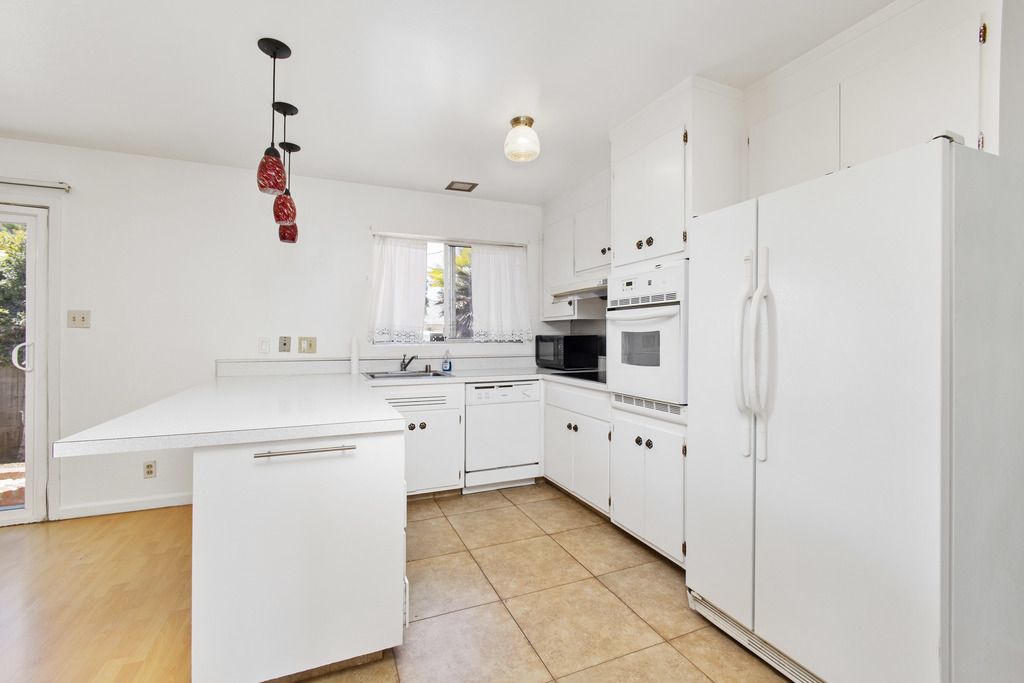 405 Whitehall Road