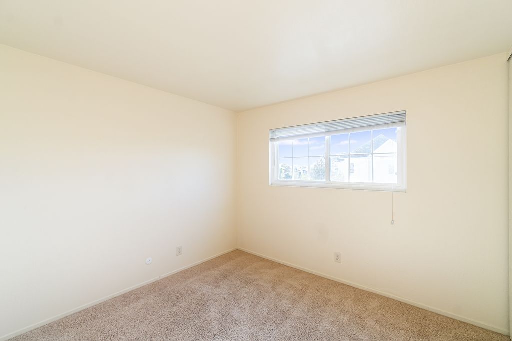 2045 Santa Clara Ave 