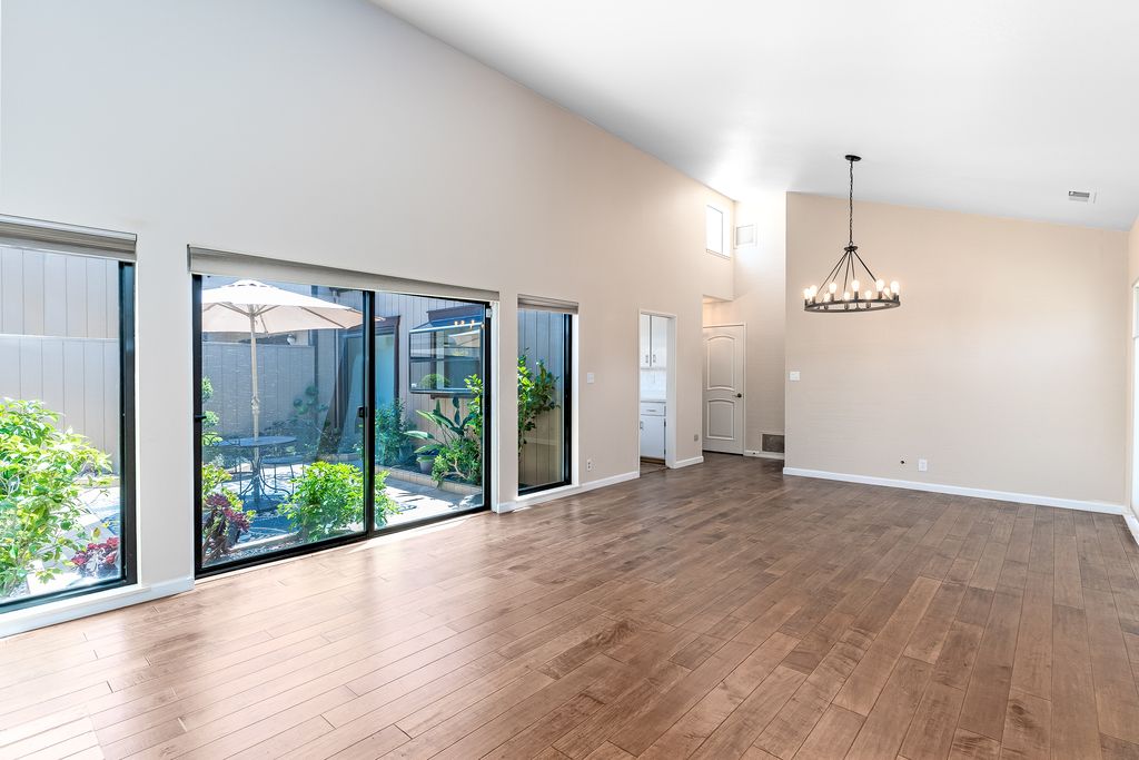 3418 Solomon Lane 