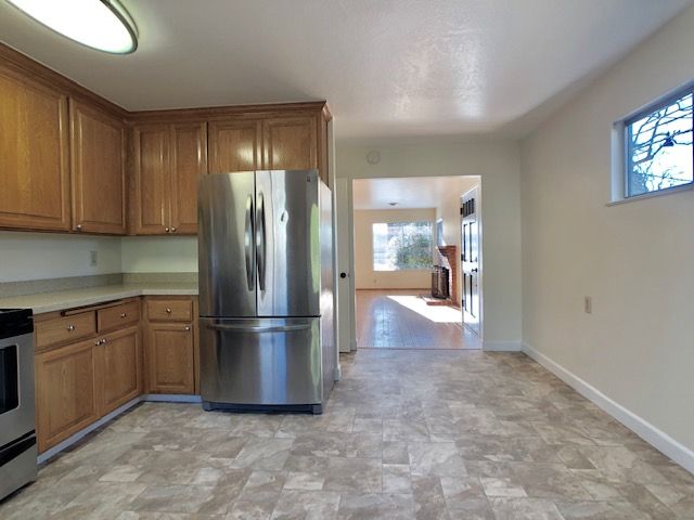 1401 Versailles #A