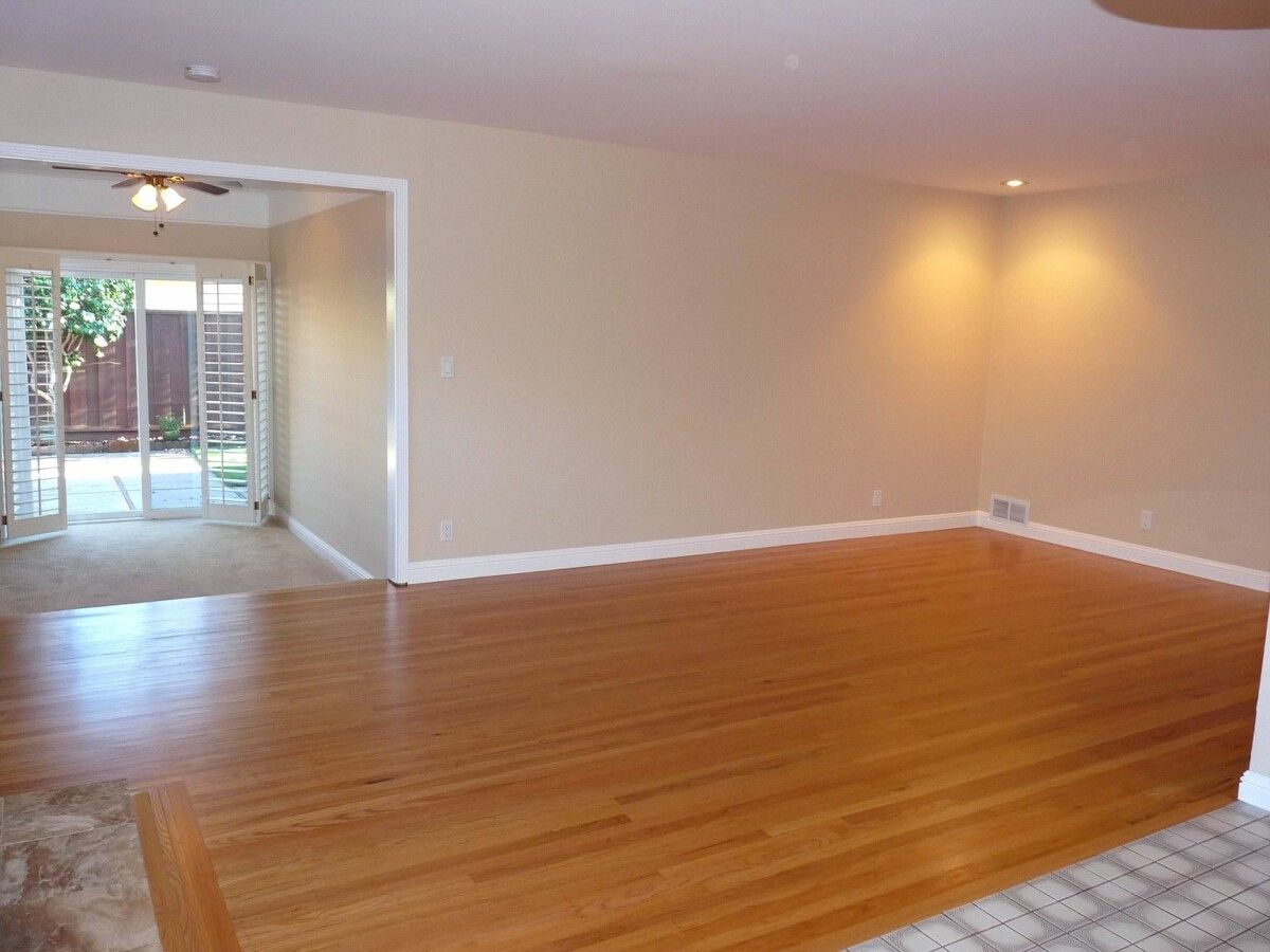 1020 Azalea Drive 