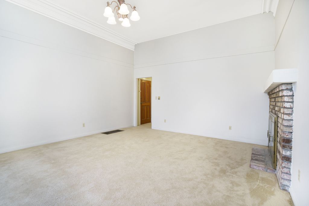 2044 Alameda Avenue #1