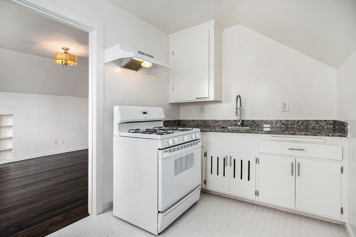 2029 Central Ave #4
