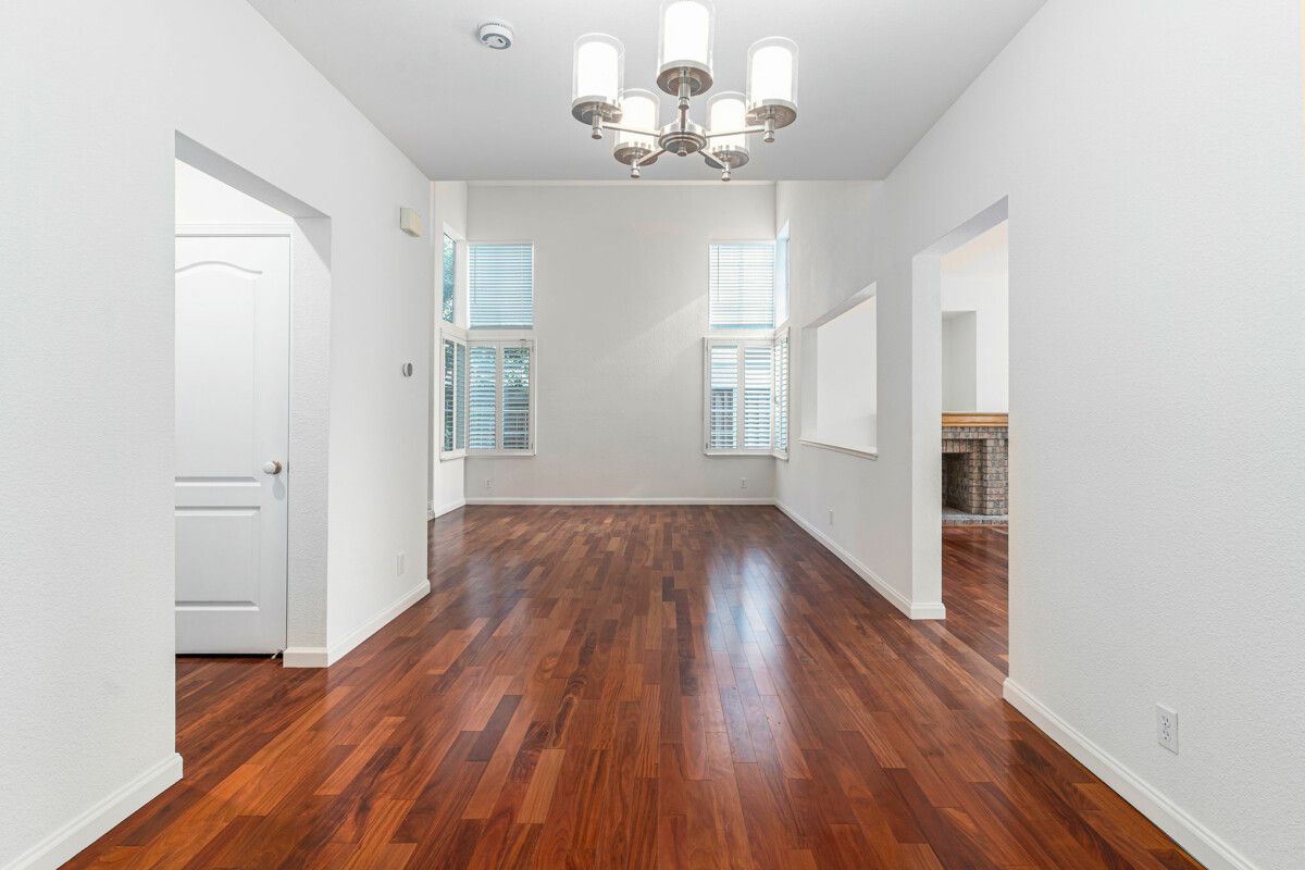 42 Ratto Road