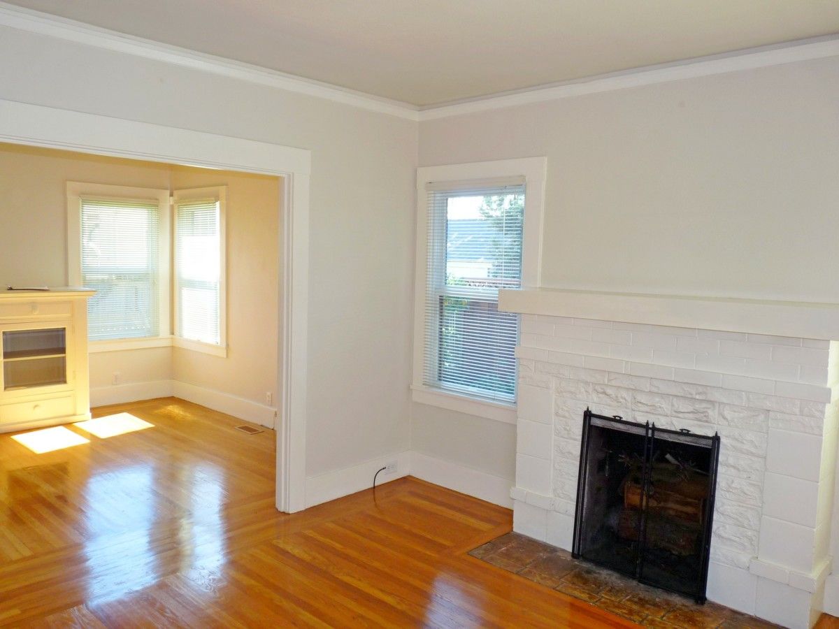 2156 Clinton Avenue #D