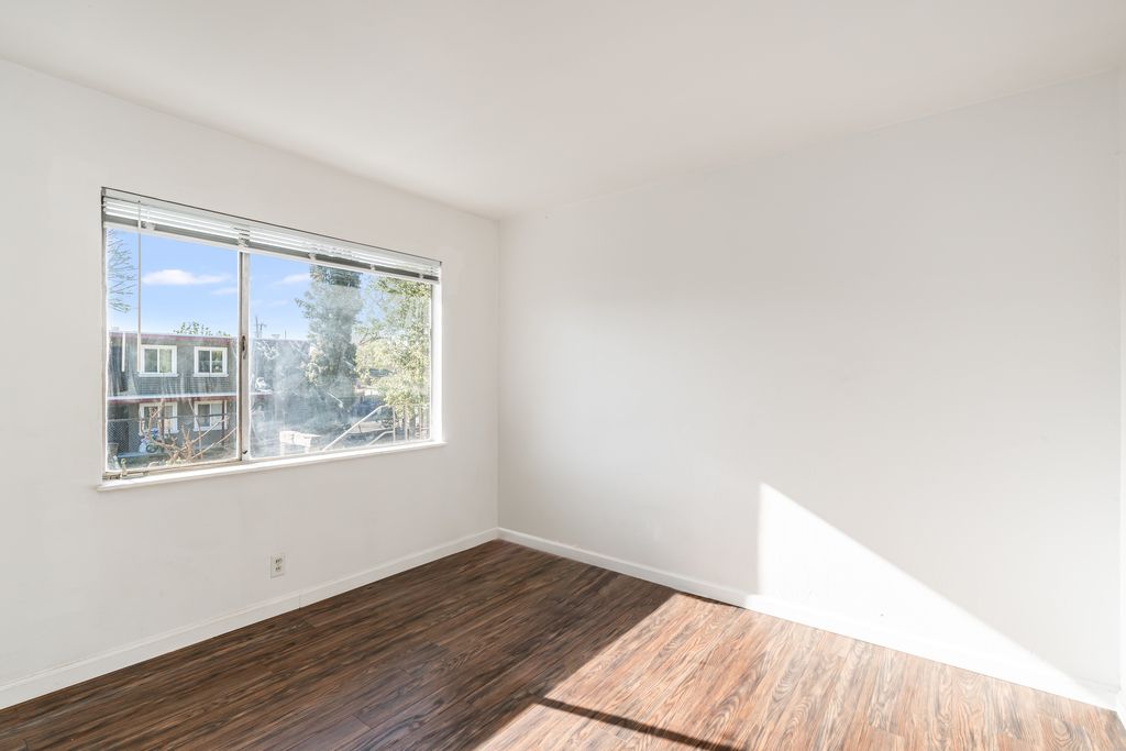 2256 Pacific Ave #H
