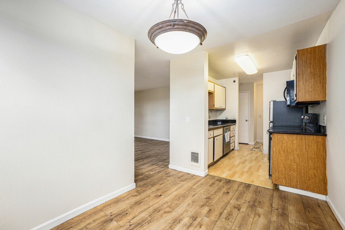 685 Dartmore Lane, #267