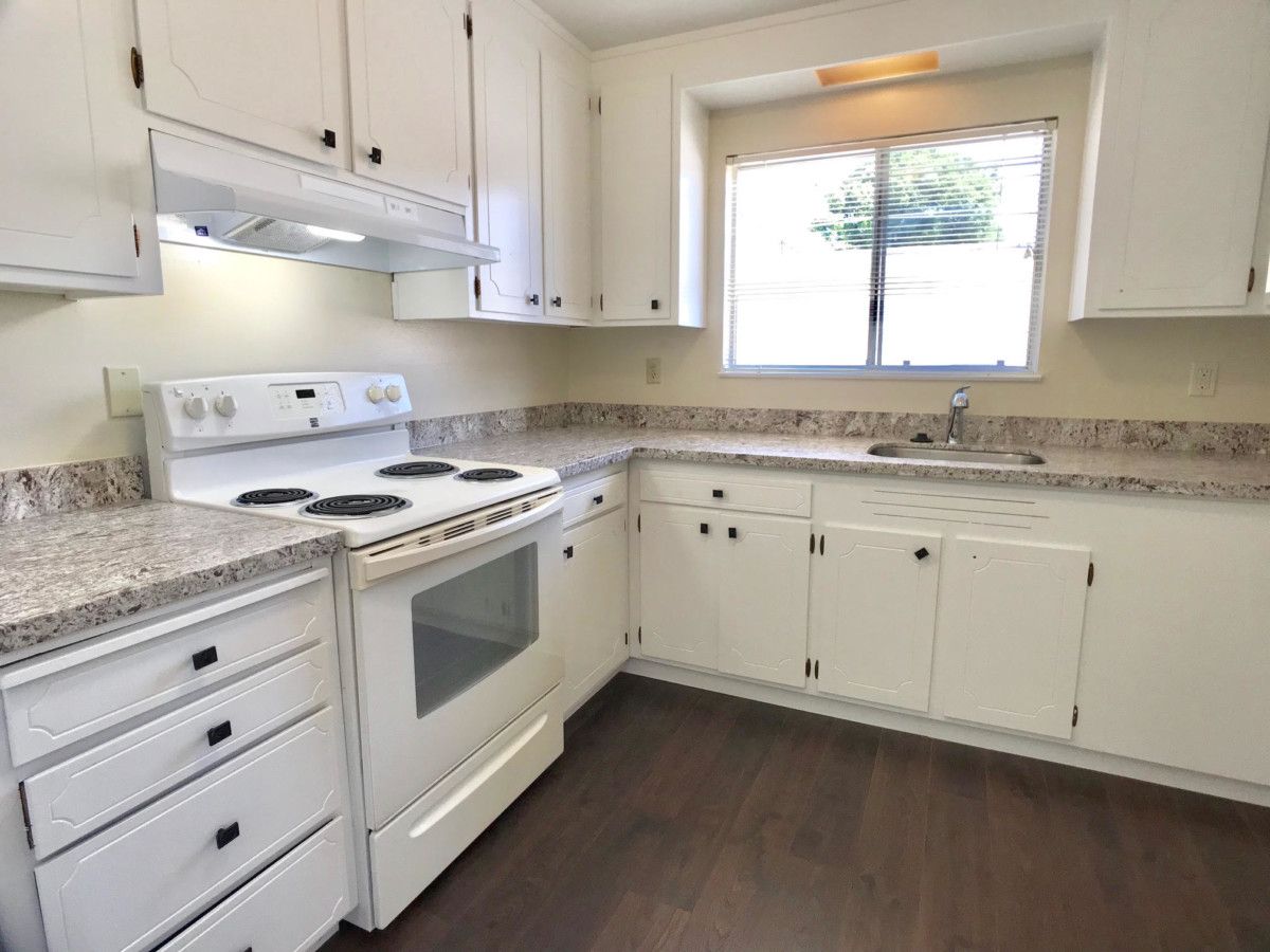 2140 San Antonio C