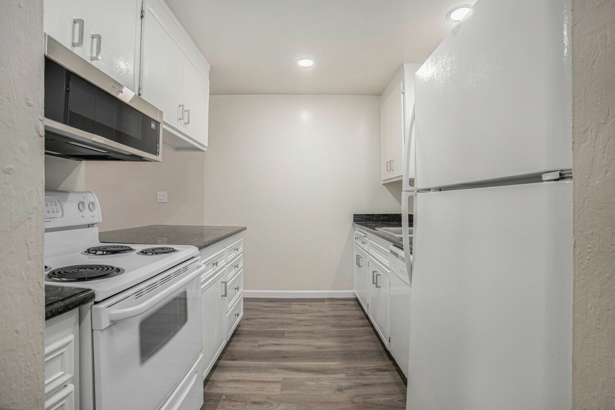 2150 Santa Clara Ave #D
